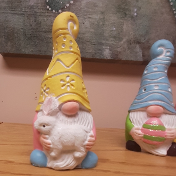 Set of 4 Easter Gnomes Decor NEW - Picture 5 of 5